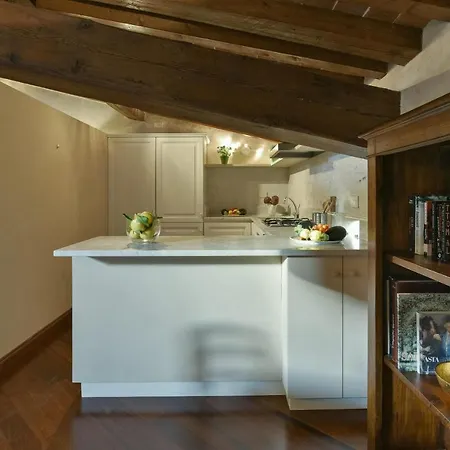 Apartment Tiepolo Romantic Penthouse In The Oltrarno *